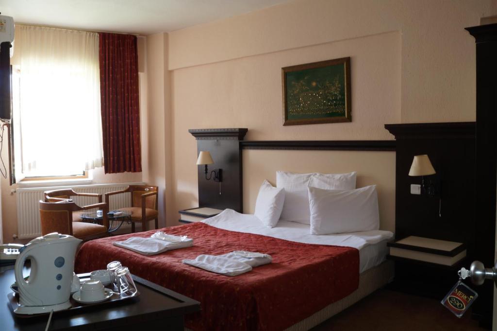 Merci Butik Hotel & Restaurant Egirdir Habitación foto
